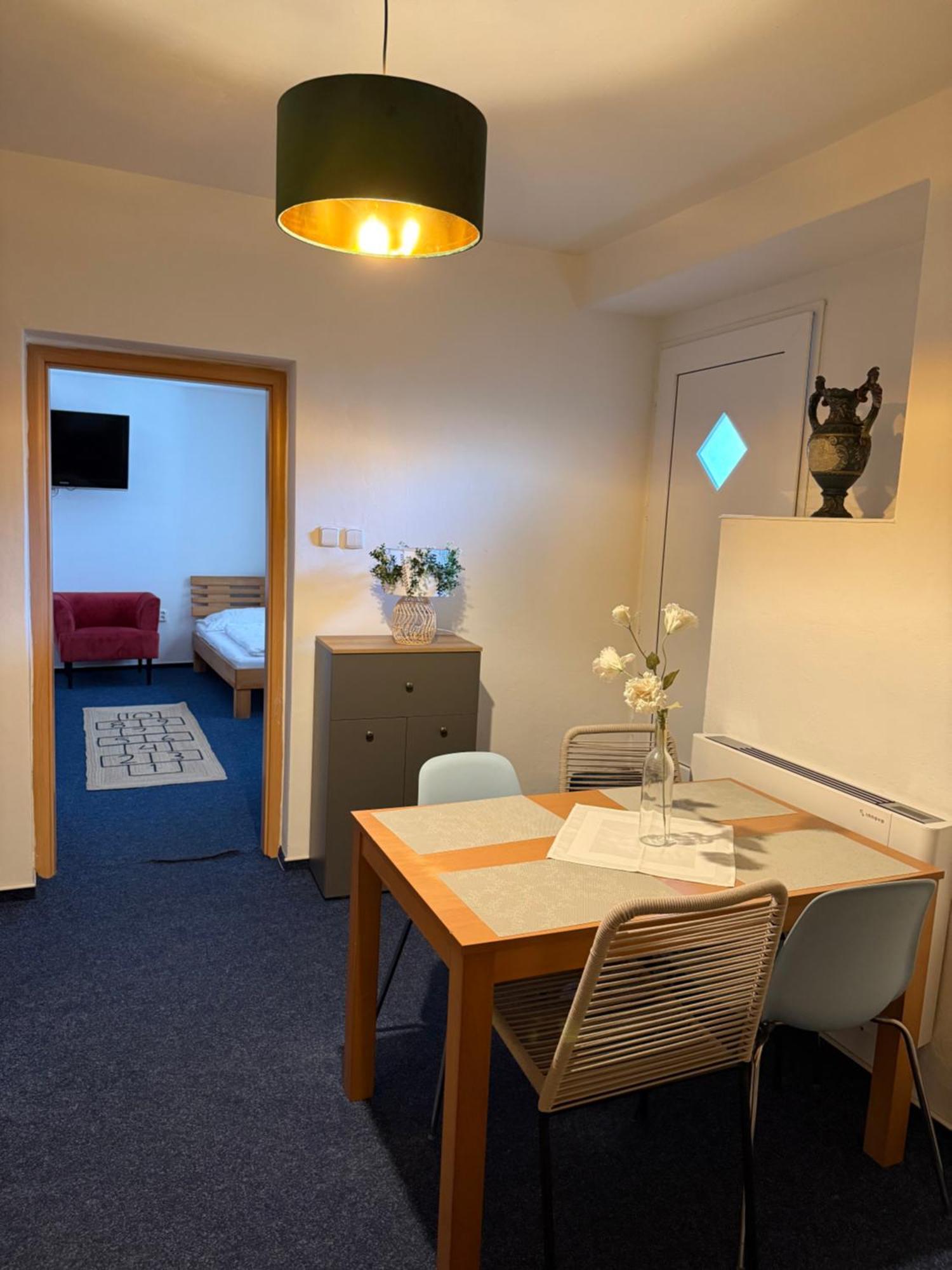 Mikulov Inn - Hotel Zeme 外观 照片
