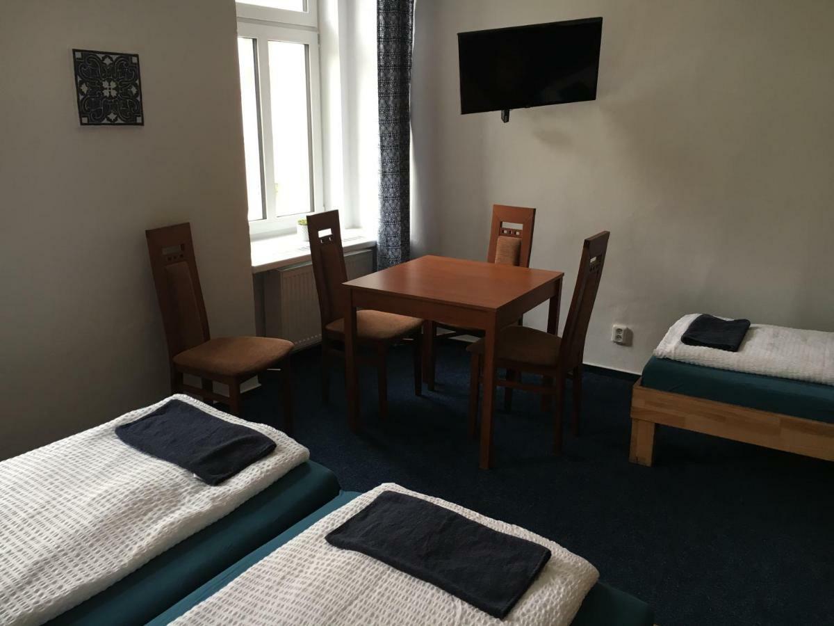 Mikulov Inn - Hotel Zeme 外观 照片
