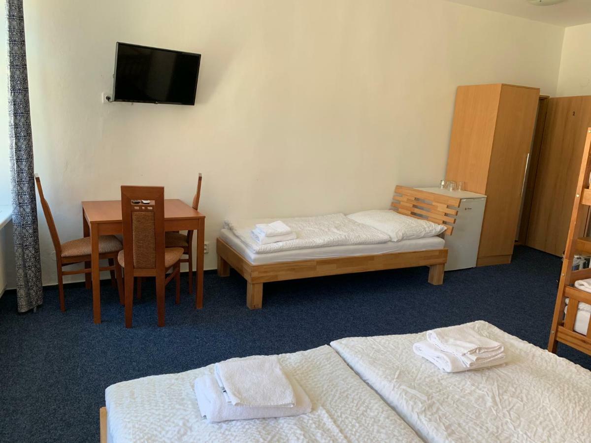 Mikulov Inn - Hotel Zeme 外观 照片